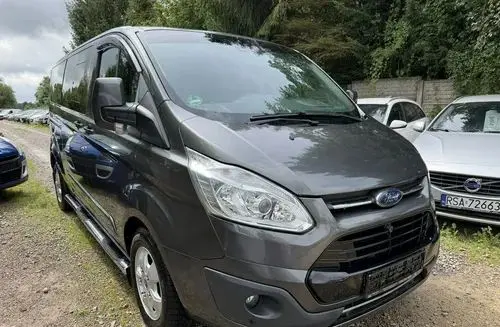 FORD Tourneo Custom 