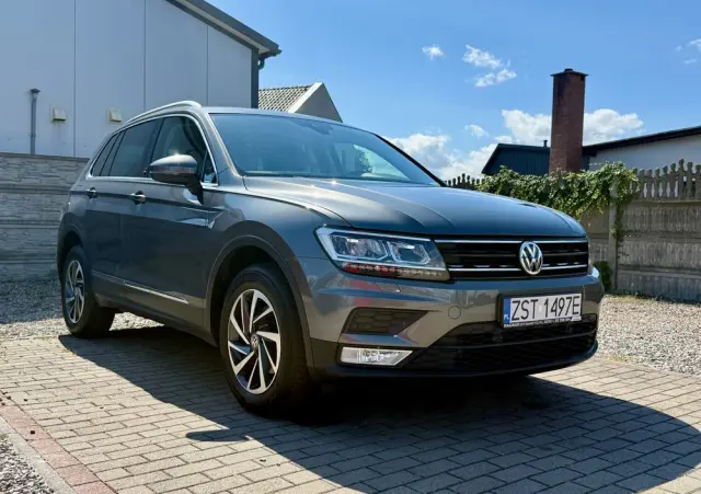 VOLKSWAGEN Tiguan 2.0 TDI SCR 4MOTION (BlueMotion Techn.) DSG Sound