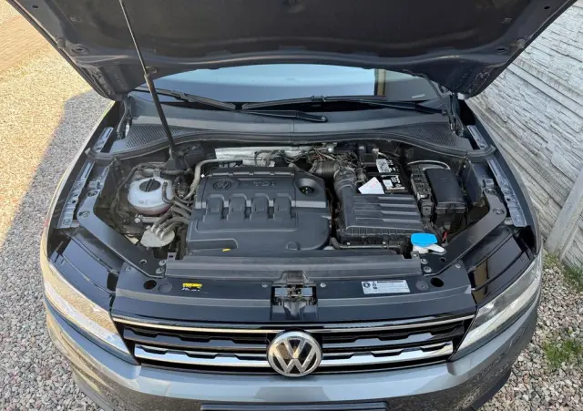 VOLKSWAGEN Tiguan 2.0 TDI SCR 4MOTION (BlueMotion Techn.) DSG Sound