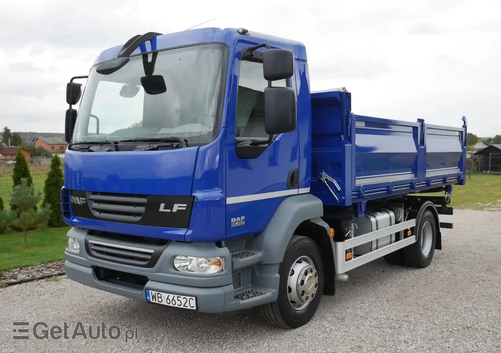 DAF LF 55.220 WYWROTKA 3-STRONNA,DMC 15000KG NISKI PRZEBIEG, STAN IDEALNY 