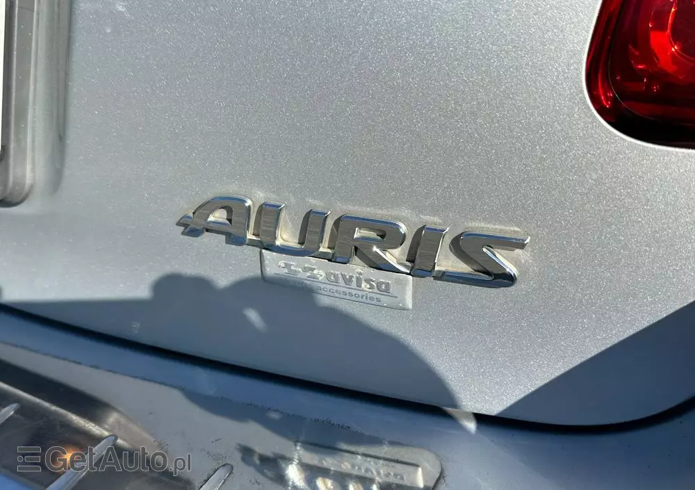 TOYOTA Auris 1.6 Premium