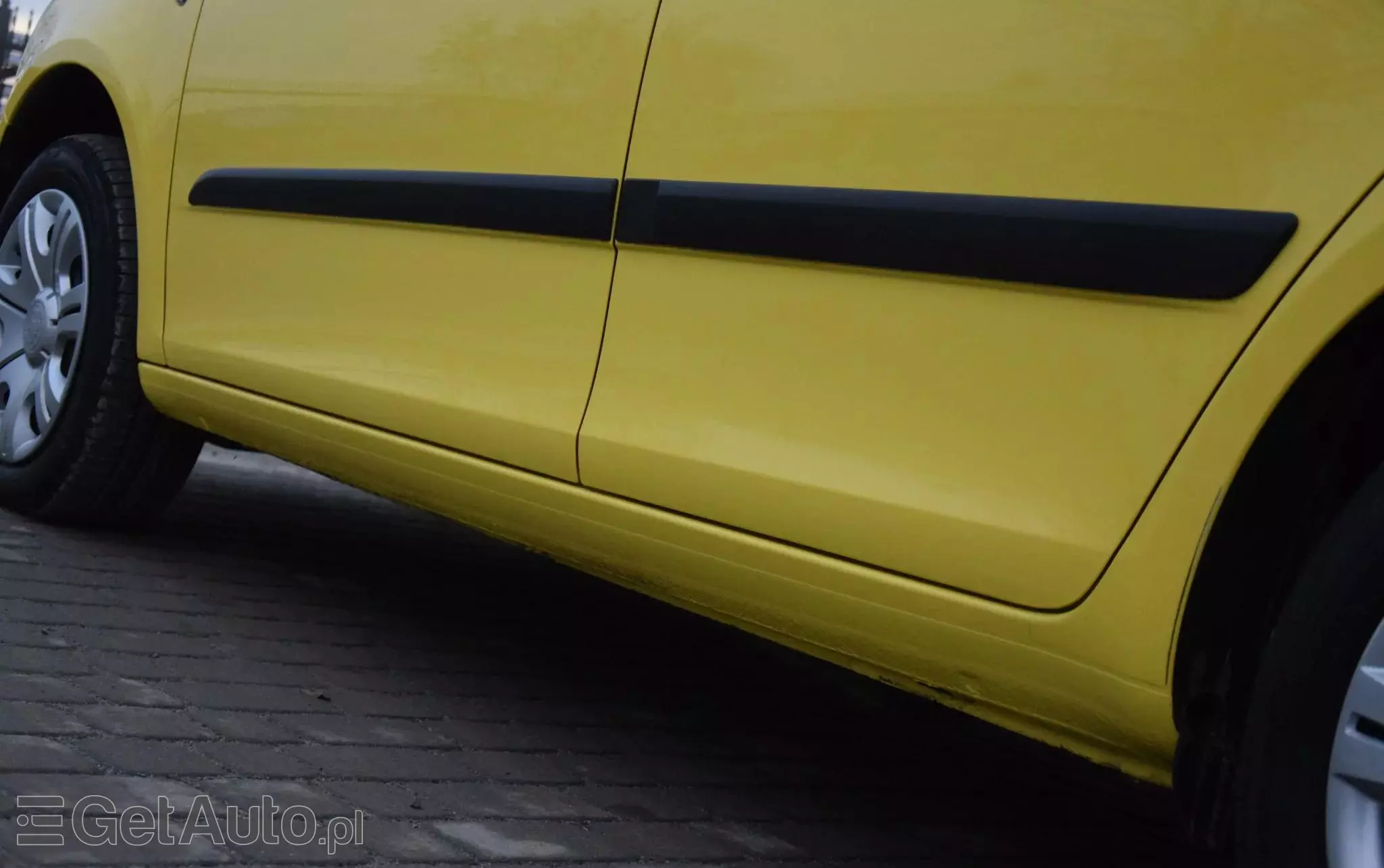 SKODA Fabia 1.2 12V Active