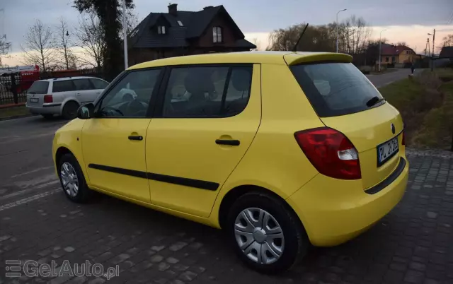 SKODA Fabia 1.2 12V Active