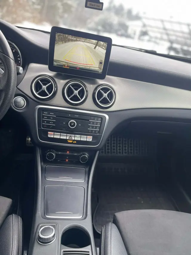 MERCEDES-BENZ GLA GLA