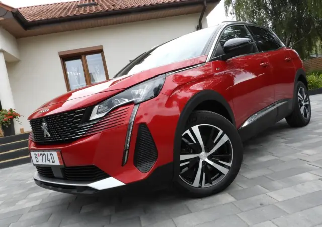 PEUGEOT 3008 1.5 BlueHDi GT Pack S&S EAT8
