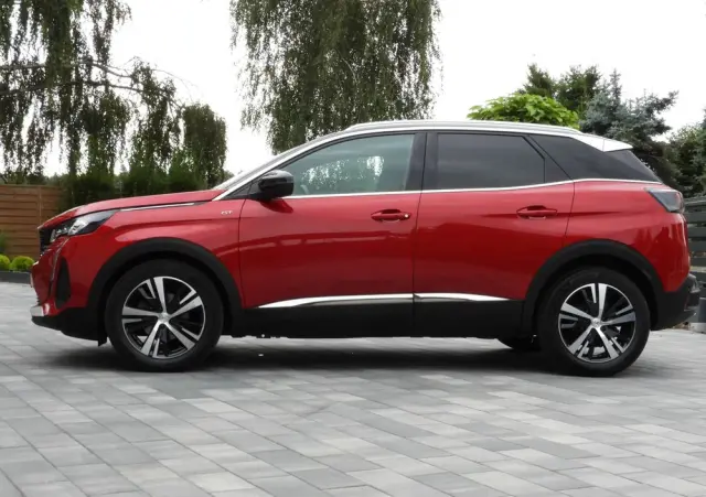 PEUGEOT 3008 1.5 BlueHDi GT Pack S&S EAT8