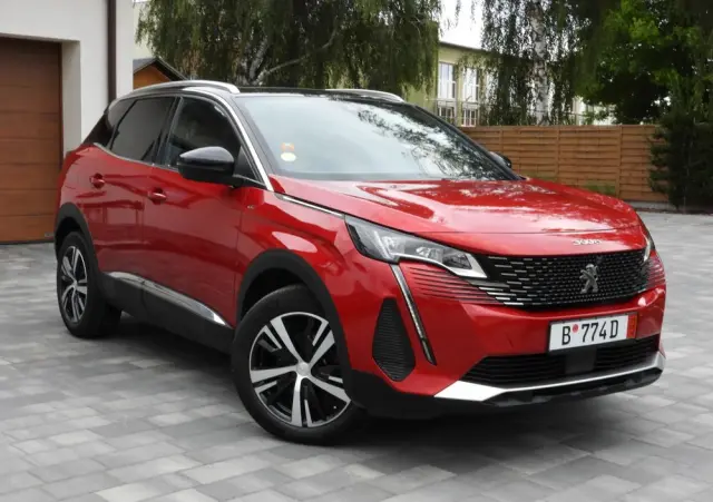PEUGEOT 3008 1.5 BlueHDi GT Pack S&S EAT8