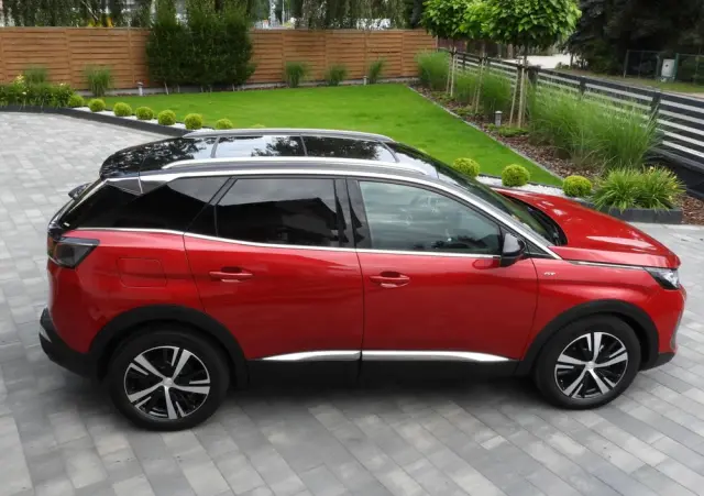 PEUGEOT 3008 1.5 BlueHDi GT Pack S&S EAT8