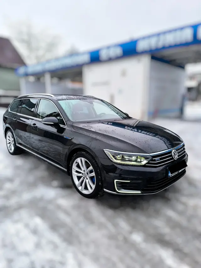 VOLKSWAGEN Passat Highline ACT DSG