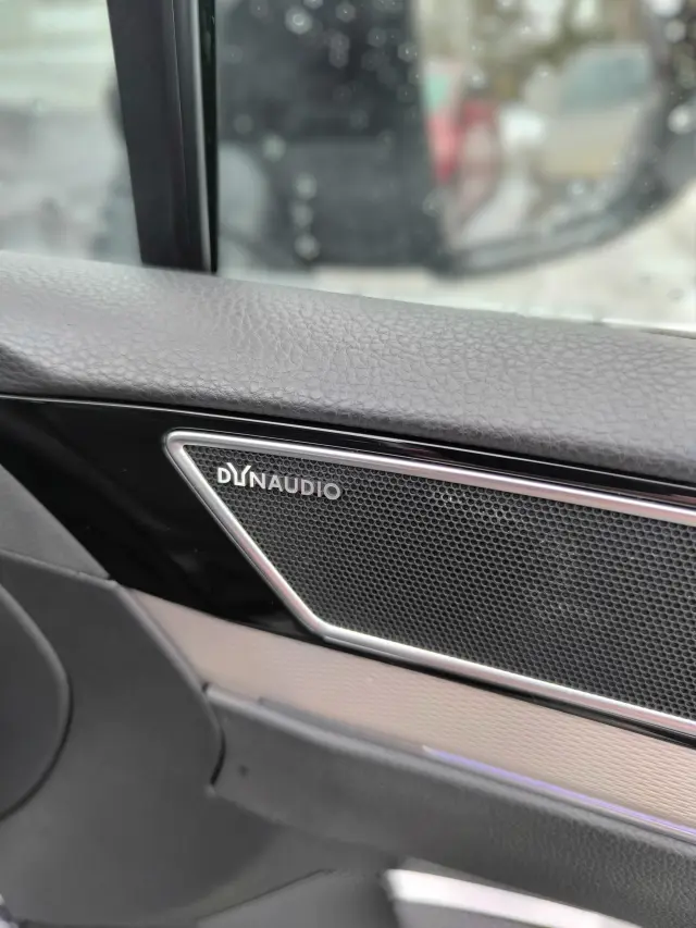 VOLKSWAGEN Passat Highline ACT DSG