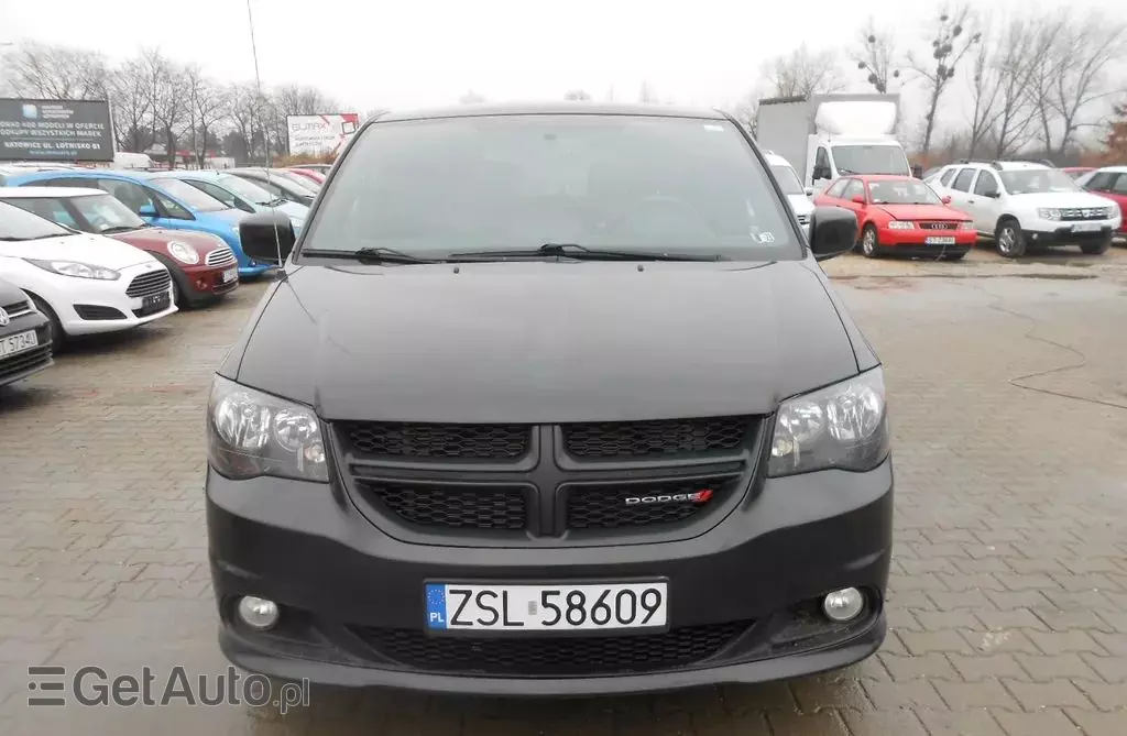 DODGE Caravan 