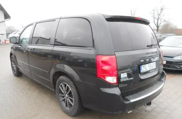 DODGE Caravan 
