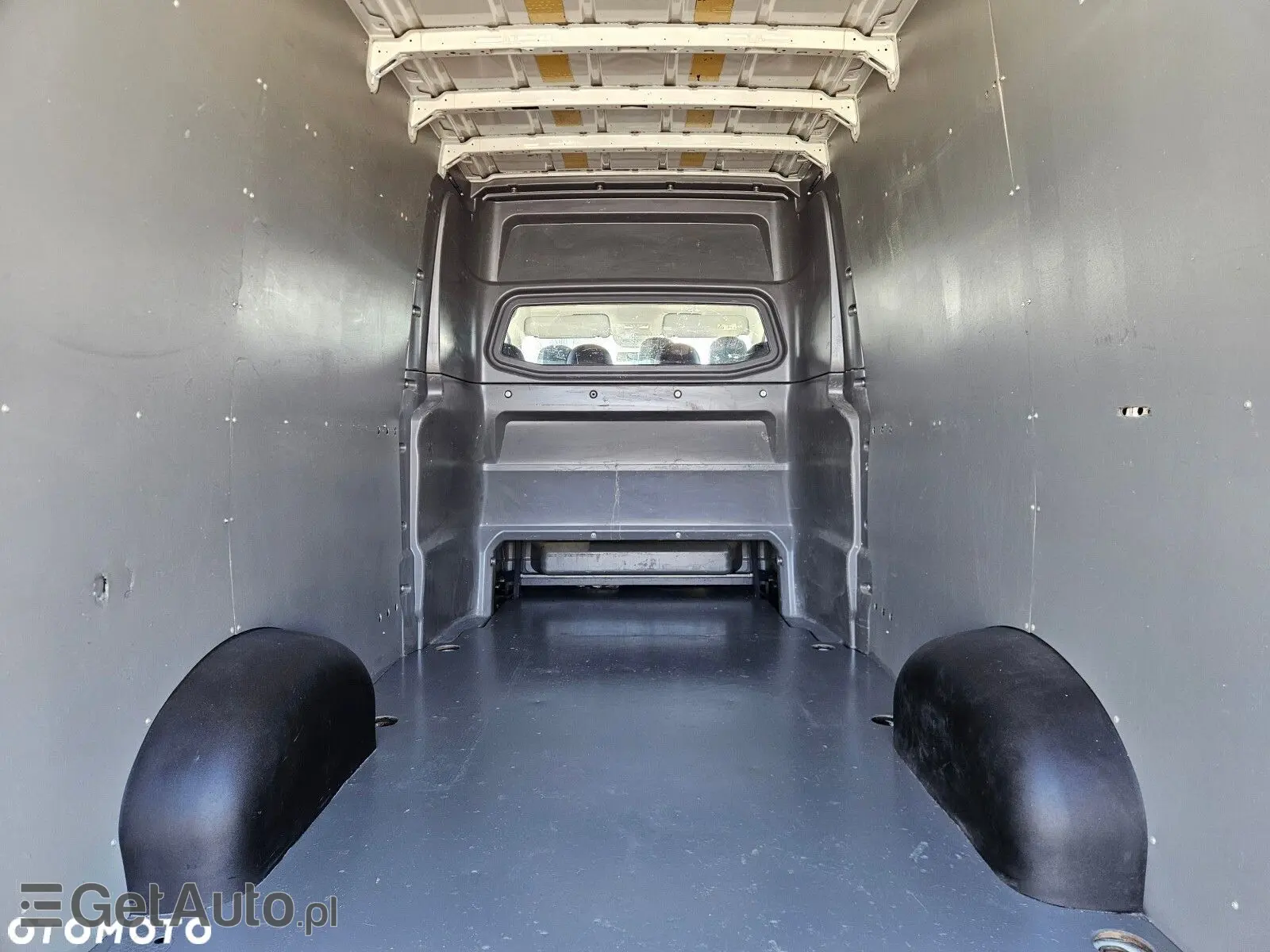 VOLKSWAGEN Crafter L