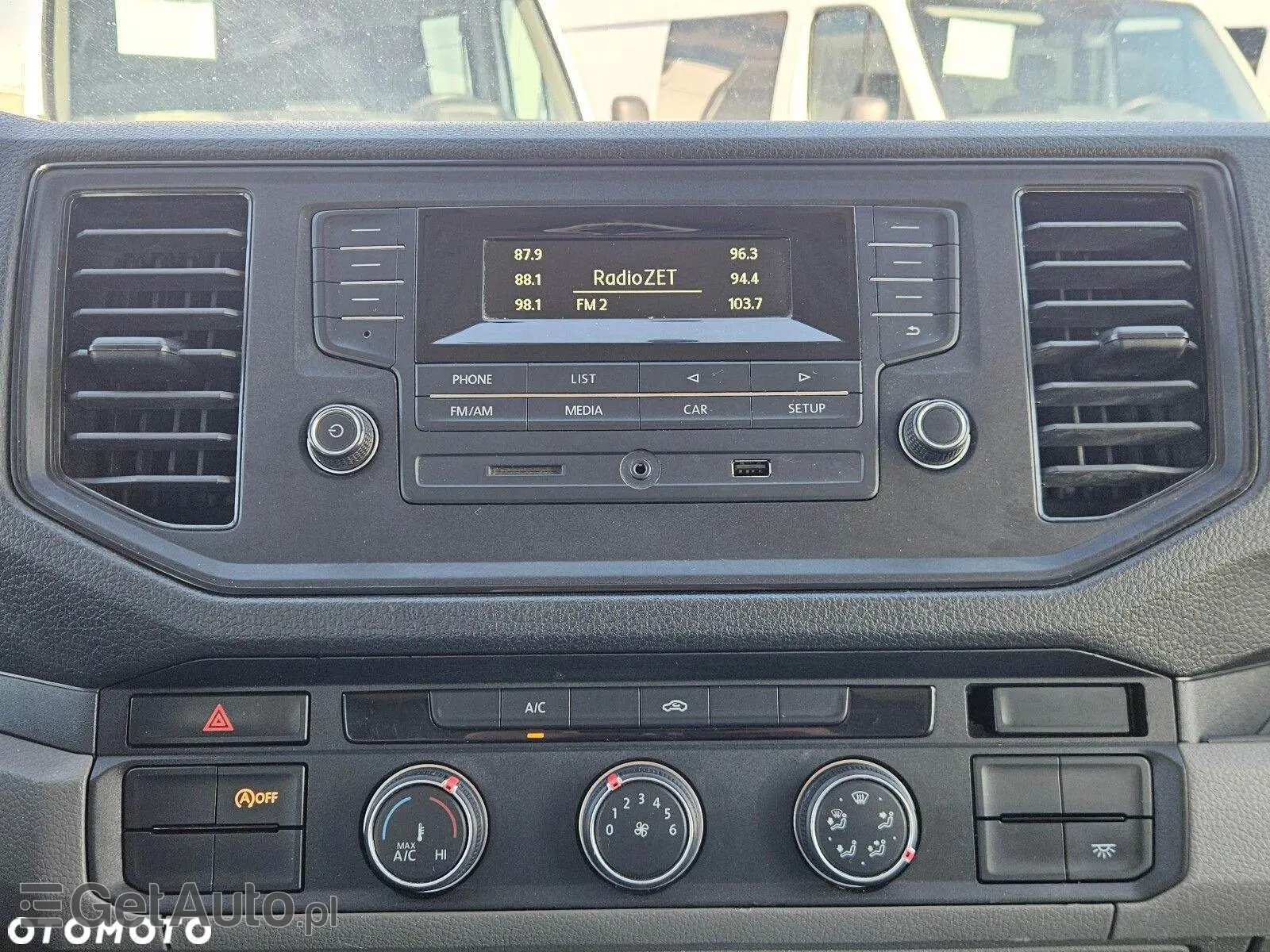 VOLKSWAGEN Crafter L