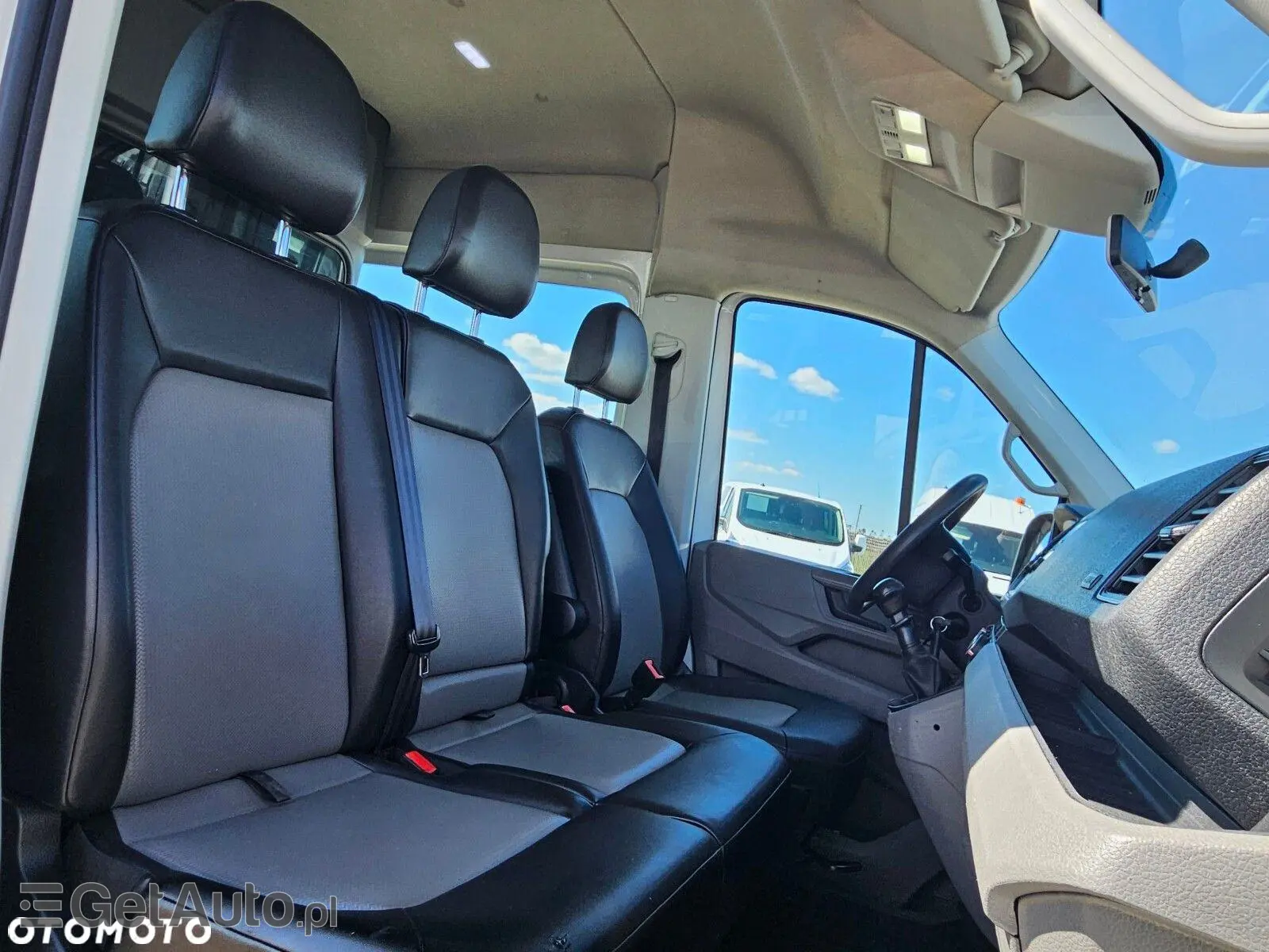 VOLKSWAGEN Crafter L