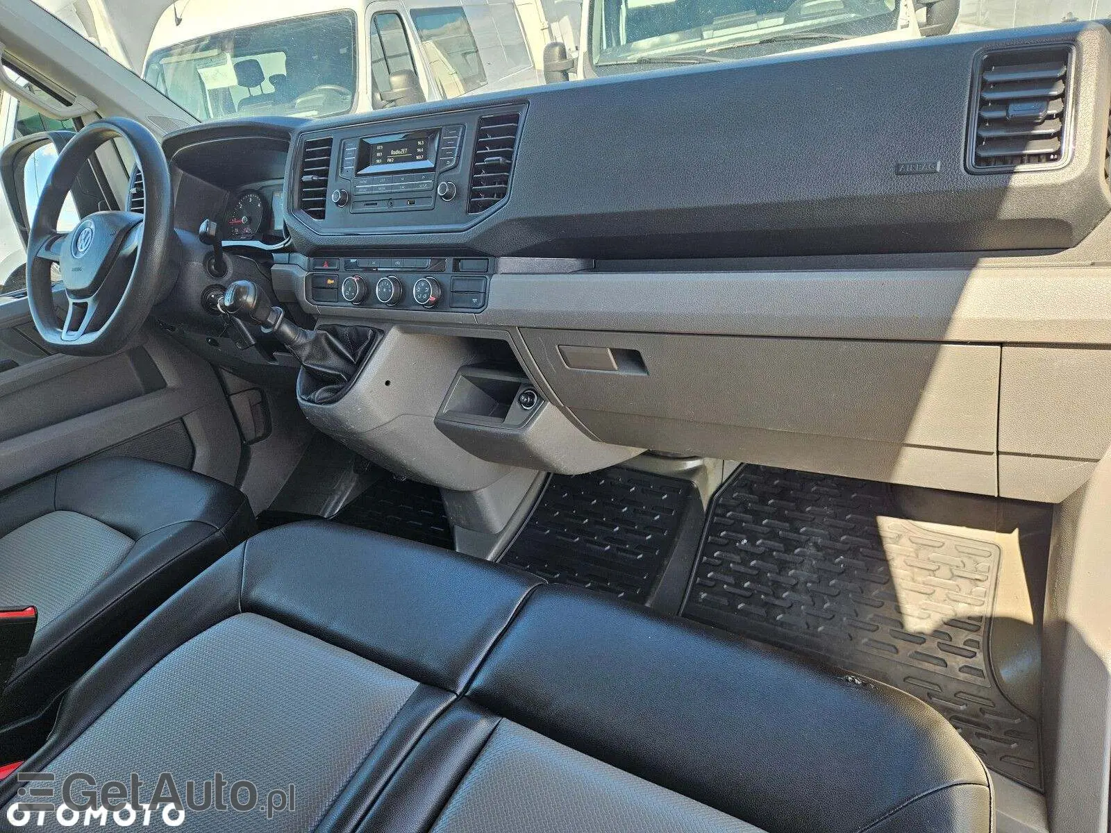 VOLKSWAGEN Crafter L