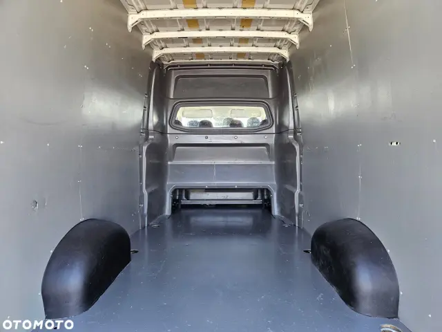 VOLKSWAGEN Crafter L