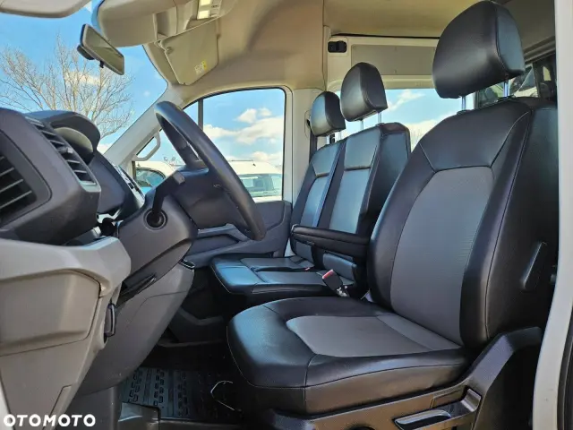 VOLKSWAGEN Crafter L