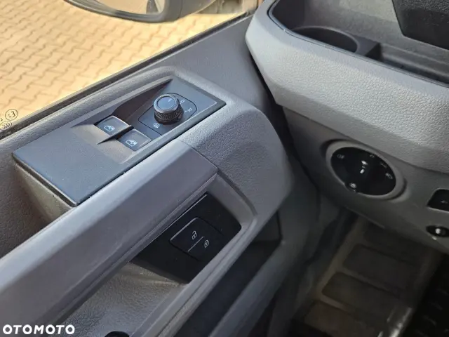 VOLKSWAGEN Crafter L