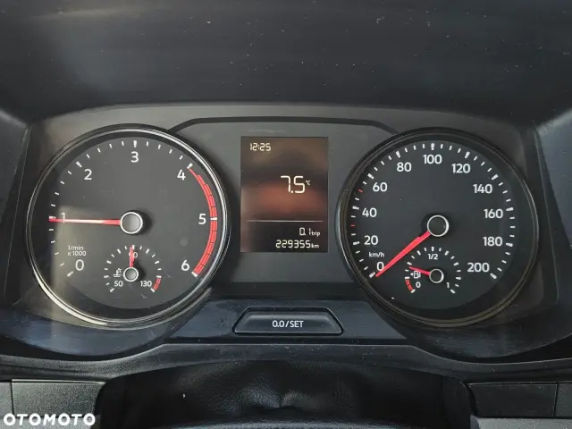 VOLKSWAGEN Crafter L