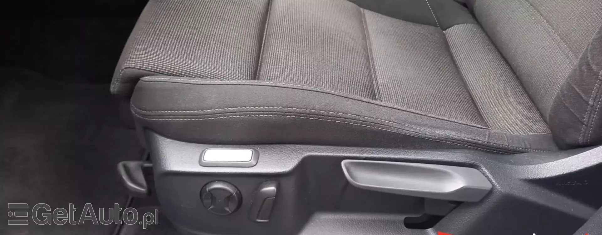 VOLKSWAGEN Passat 1.6 TDI (120 KM)