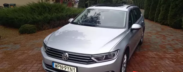 VOLKSWAGEN Passat 1.6 TDI (120 KM)