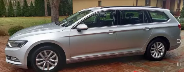 VOLKSWAGEN Passat 1.6 TDI (120 KM)