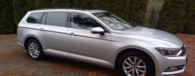 VOLKSWAGEN Passat 1.6 TDI (120 KM)