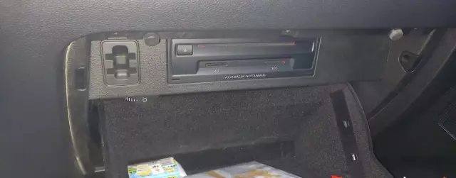 VOLKSWAGEN Passat 1.6 TDI (120 KM)