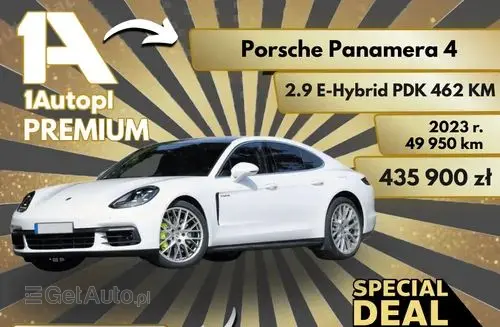 PORSCHE Panamera 