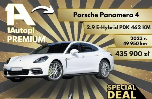 PORSCHE Panamera 