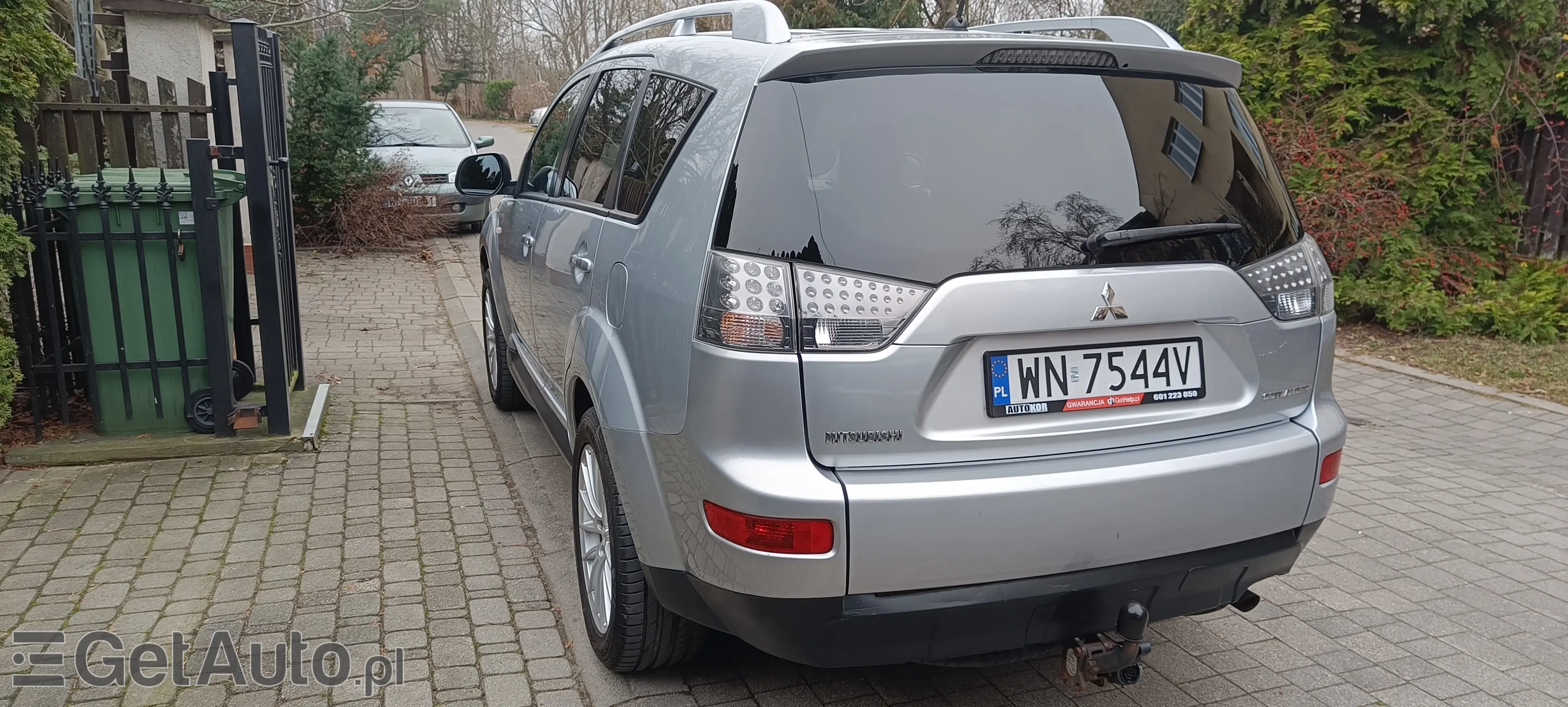 MITSUBISHI Outlander Invite