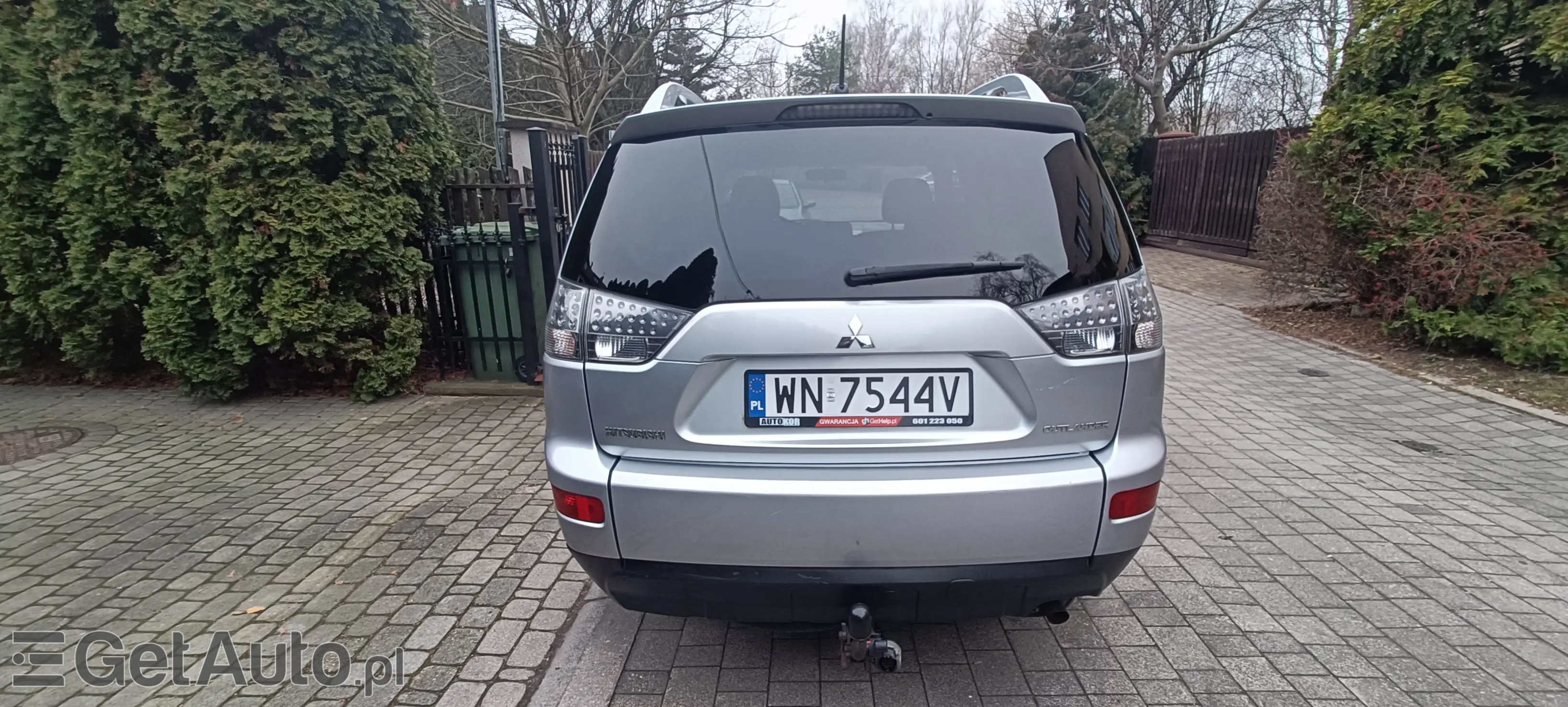 MITSUBISHI Outlander Invite