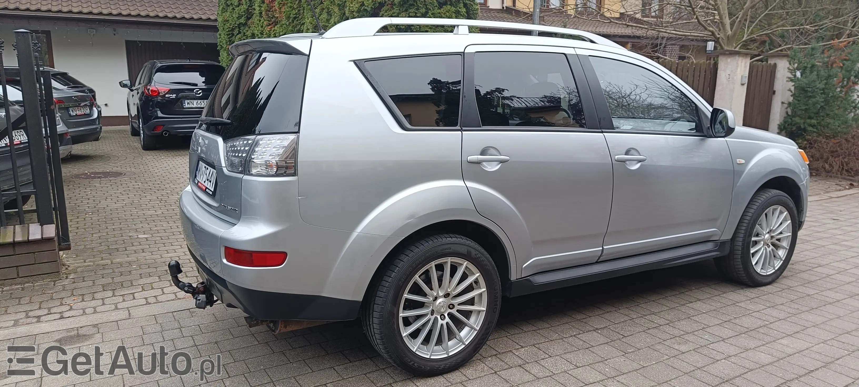 MITSUBISHI Outlander Invite