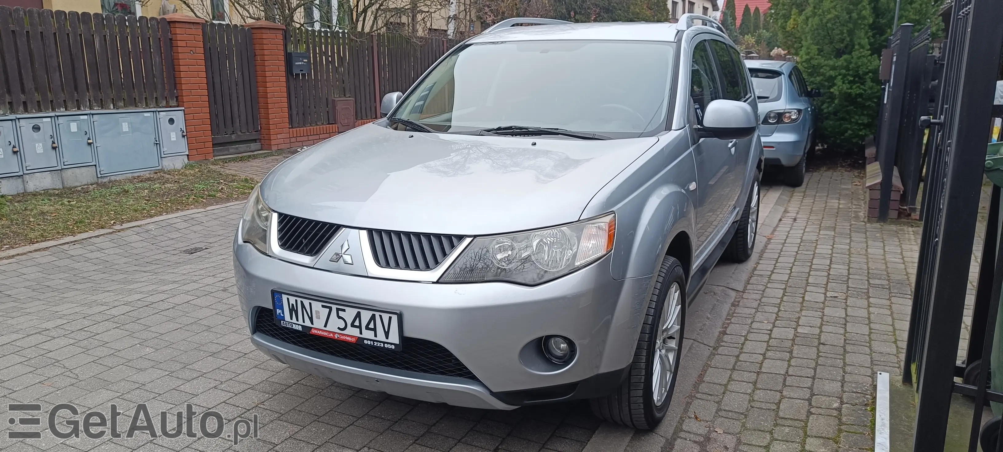 MITSUBISHI Outlander Invite