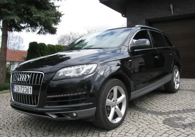 AUDI Q7 3.0 TDI Quattro Tiptronic