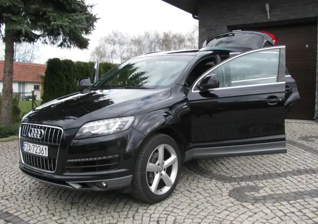 AUDI Q7 3.0 TDI Quattro Tiptronic