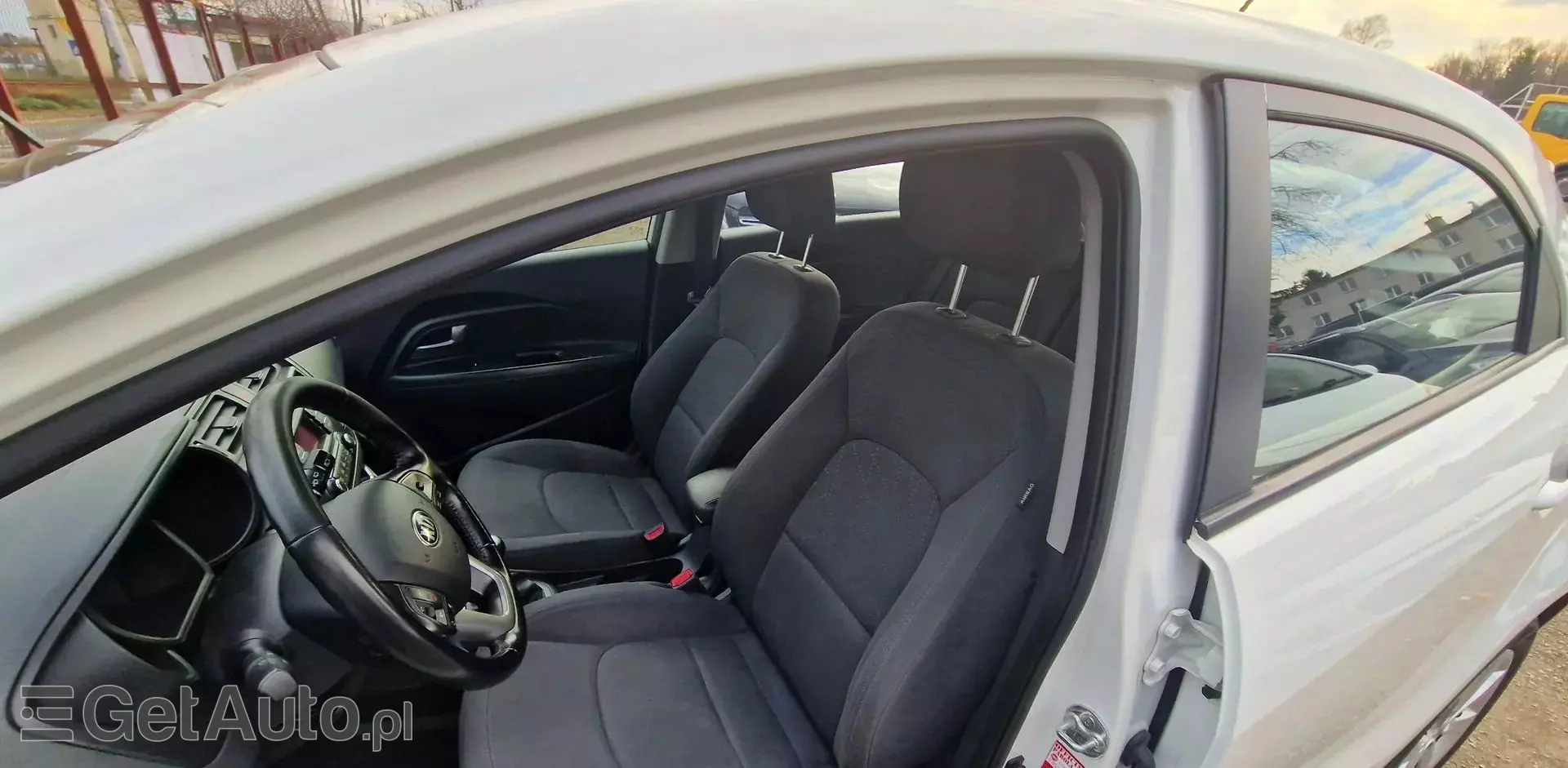 KIA Rio 1.2 16V (85 KM)