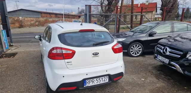 KIA Rio 1.2 16V (85 KM)