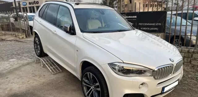 BMW X5 M50d (381 KM) xDrive Steptronic