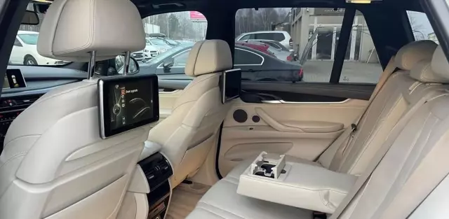 BMW X5 M50d (381 KM) xDrive Steptronic