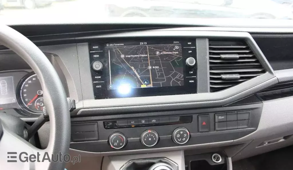 VOLKSWAGEN TRANSPORTER 