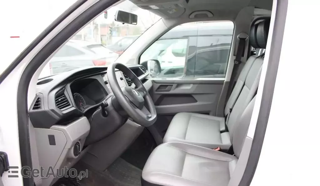 VOLKSWAGEN TRANSPORTER 