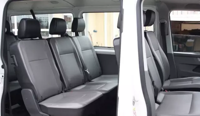 VOLKSWAGEN TRANSPORTER 