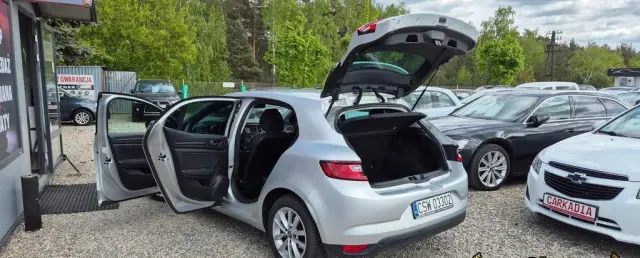 RENAULT Megane 