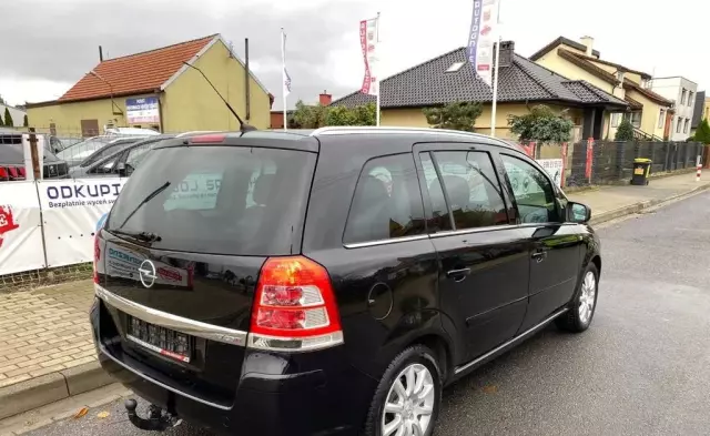 OPEL Zafira 