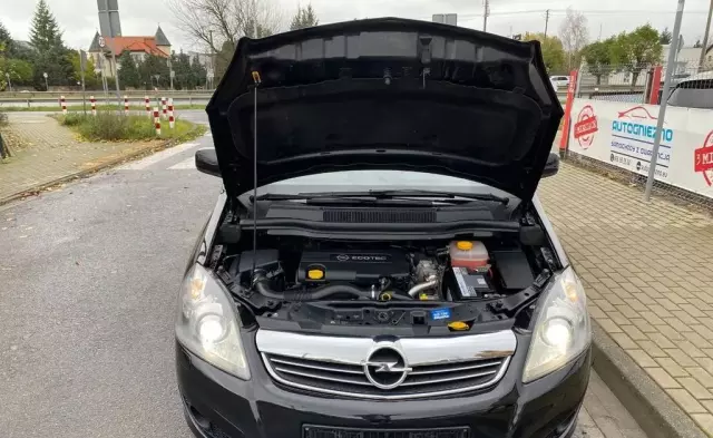 OPEL Zafira 