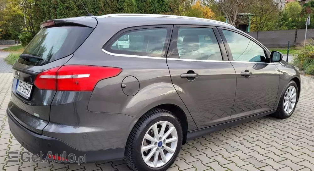 FORD Focus 1.0 EcoBoost Titanium ASS