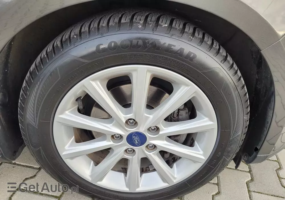 FORD Focus 1.0 EcoBoost Titanium ASS