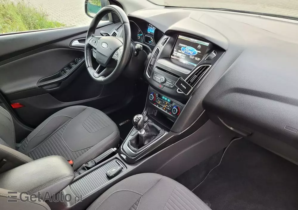 FORD Focus 1.0 EcoBoost Titanium ASS